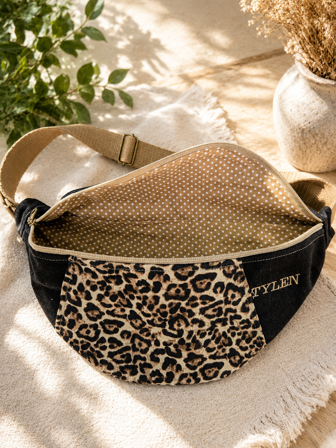 🐆 Banane L Léopard & Jean noir – Modèle unique